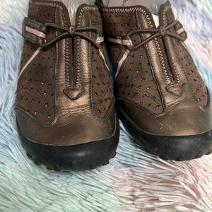 CLARKS PRIVÓ HIKING SHOES SIZE 7